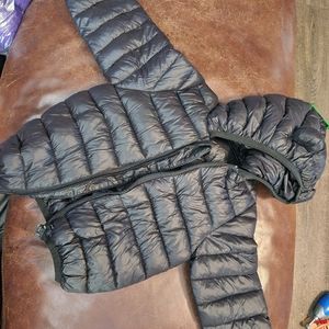 Cecorc black light weight jacket